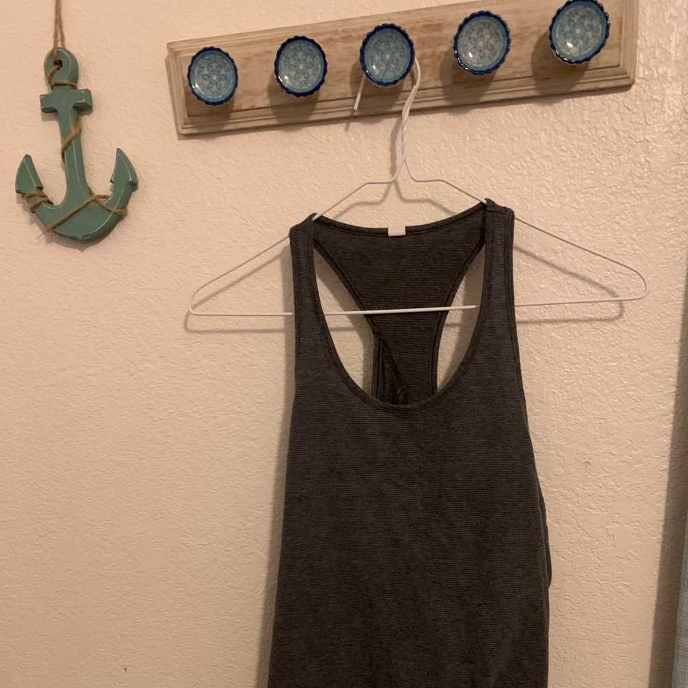 UnderArmour workout tank top